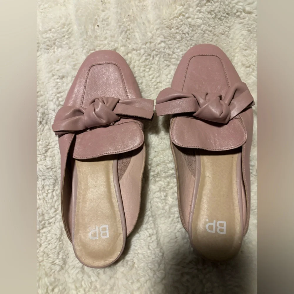 BP Women's Leather Maddy Blush Loafers with Knot Accent
